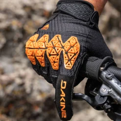 Slayer Pro D30® Gloves - Black/Orange
