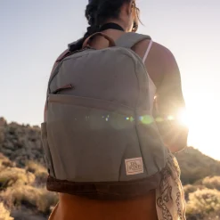 Wednesday Backpack 21L - Mulled Basil